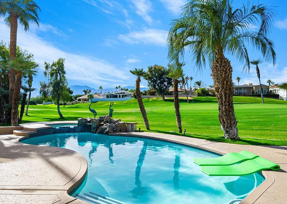 1st image of 42605 Castle Harbor Ct