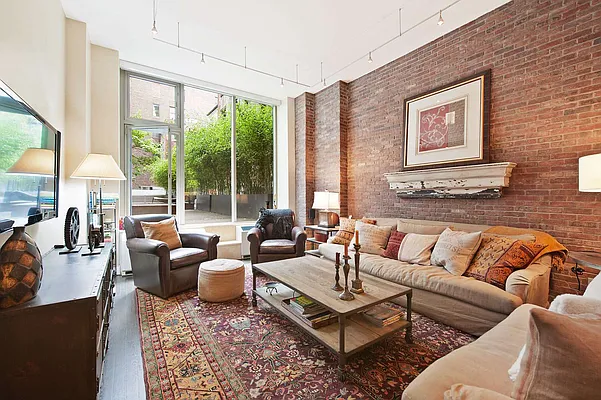 Sold by CORE | media 13