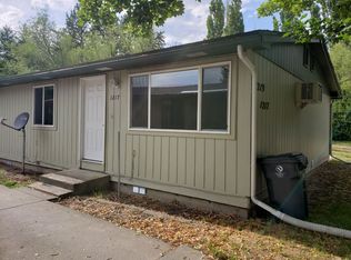 1217 S Hanson Ave, Moscow, ID 83843