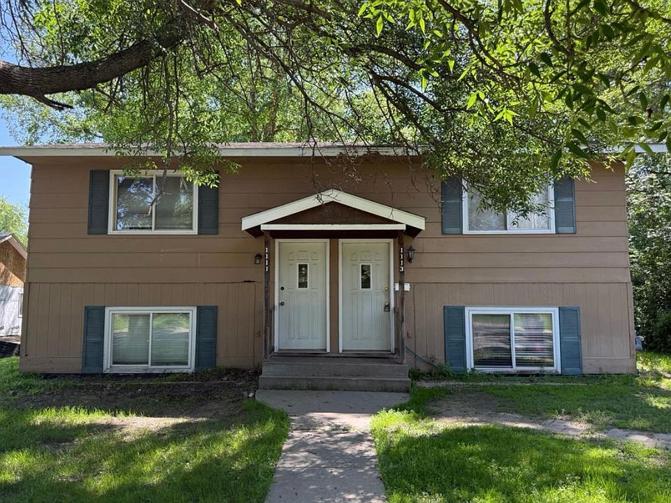 1st image of 1111 SE 13th St #1113