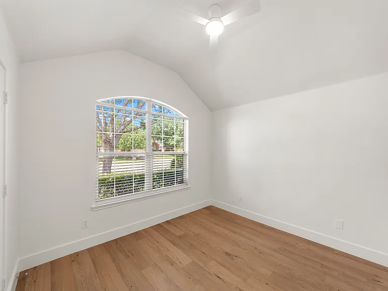 3004 Sweetleaf Dr — Photo 15