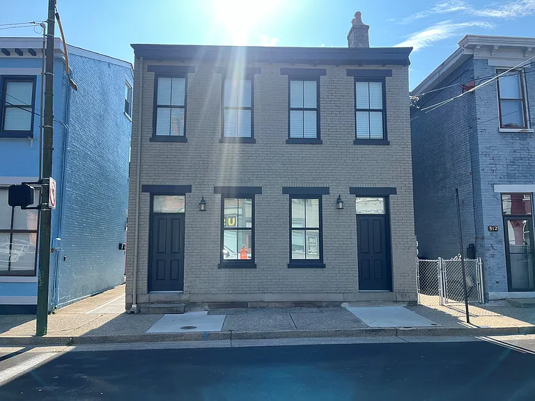 808 Main St #1 — Photo 1