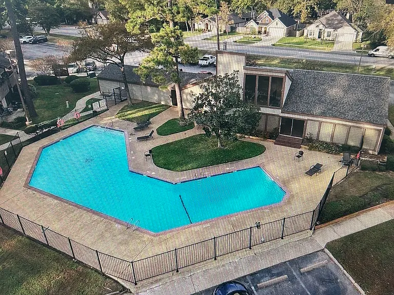 12900 Walden Rd #105A — Photo 15