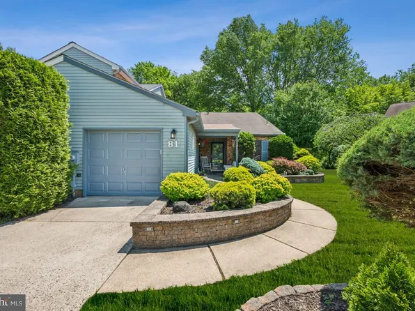 81 Poppy Ct, Mount Laurel, NJ 08054