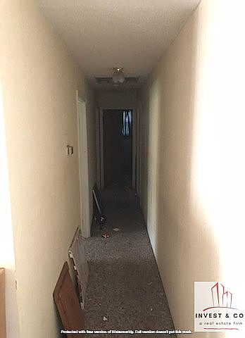 2nd image of 615 E Navarro Ave