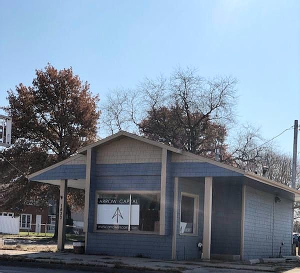2nd image of 1433 South St