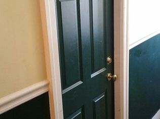 21 Oak Ridge St APT 6, Greenwich, CT 06830