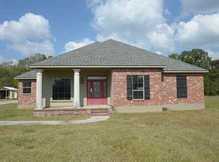 66400 Stampley Dr, Plaquemine, LA 70764
