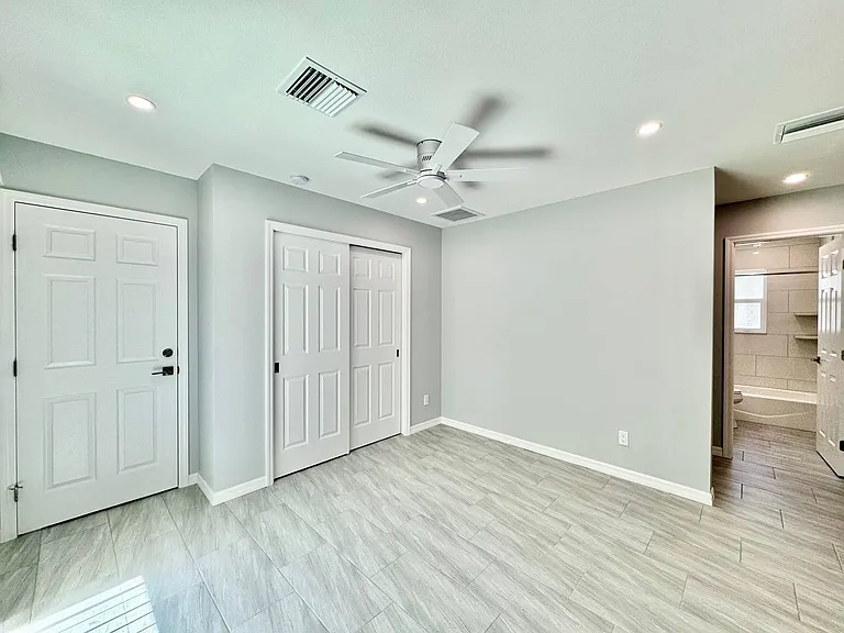 4306 Porpoise Dr #B — Photo 3