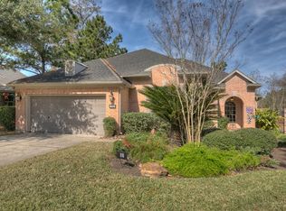 63 N Manorcliff Pl, Spring, TX 77382