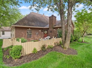 3118 Graystone Manor Pkwy, Louisville, KY 40241