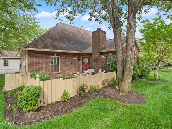 3118 Graystone Manor Pkwy, Louisville, KY 40241