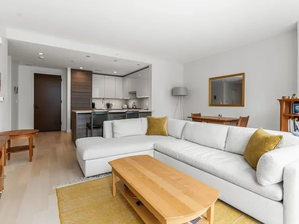 1 Franklin St Unit 2609, Boston, MA 02110
