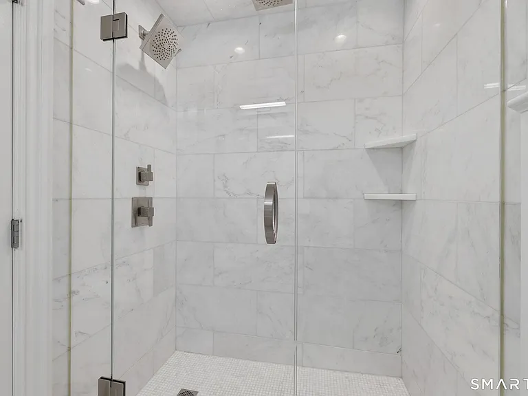 85 Memorial Rd #205 — Photo 28