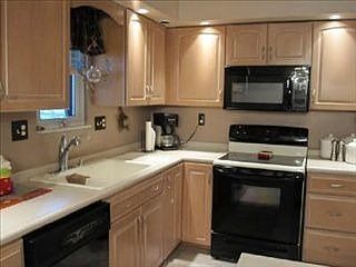 2nd image of 380 Charles Dr