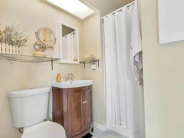 4836 Driftwood Dr — Photo 13