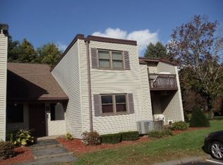 311 Twin Circle Dr, South Windsor, CT 06074