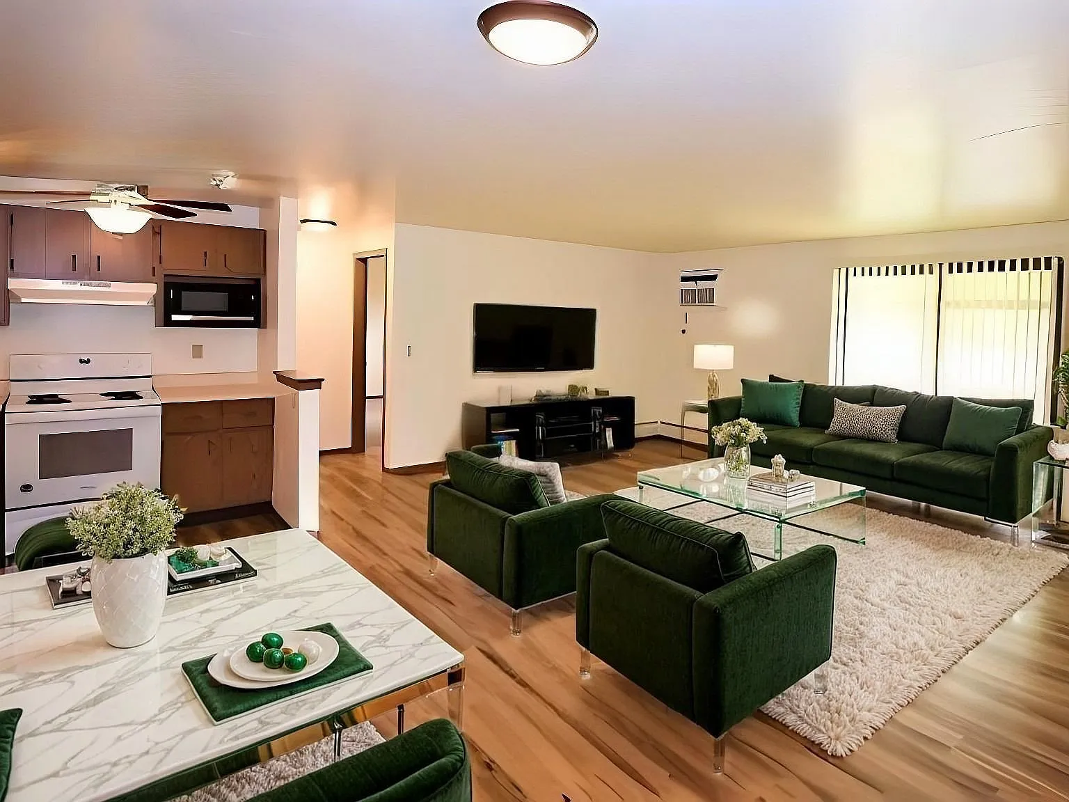 Henry Street Apartments — Photo 3
