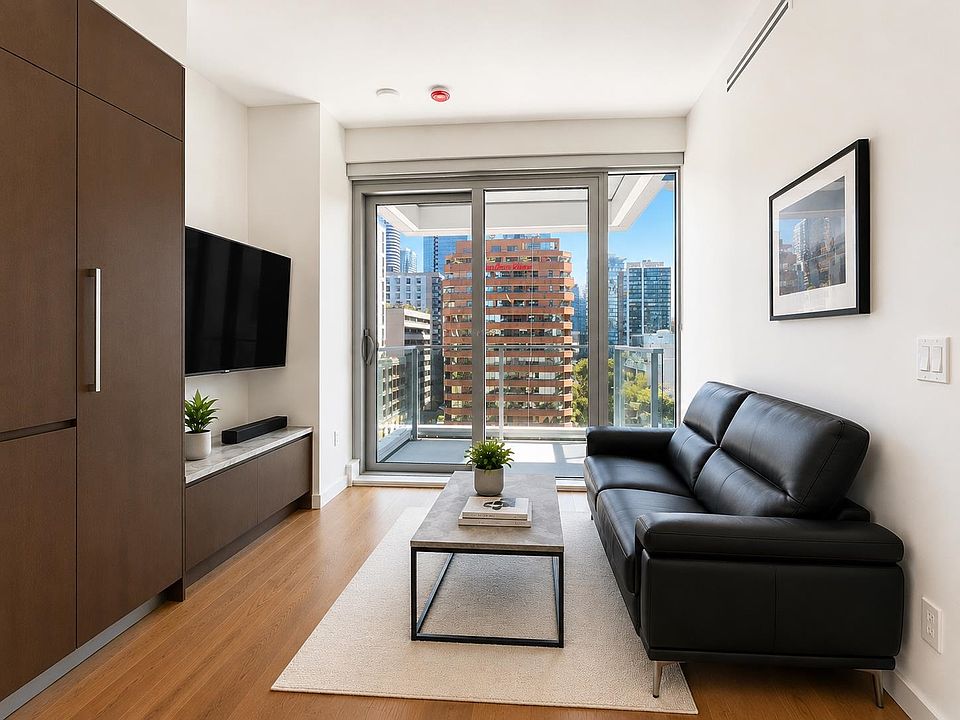 1st image of 1277 Hornby St #1404