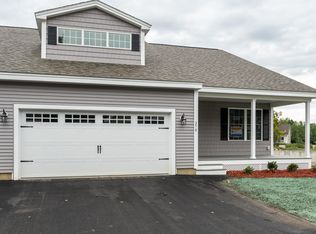 60 B Brackett Ln #5-38, Hudson, NH 03051