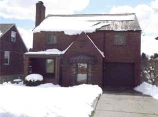 2416 Edgar St, Pittsburgh, PA 15210