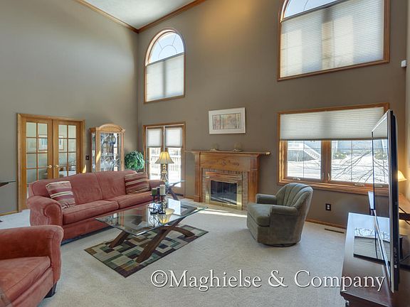 5th image of 2144 Wolfboro Dr SE
