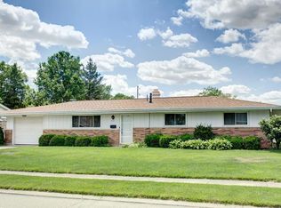 613 Nakota Dr, Fairborn, OH 45324