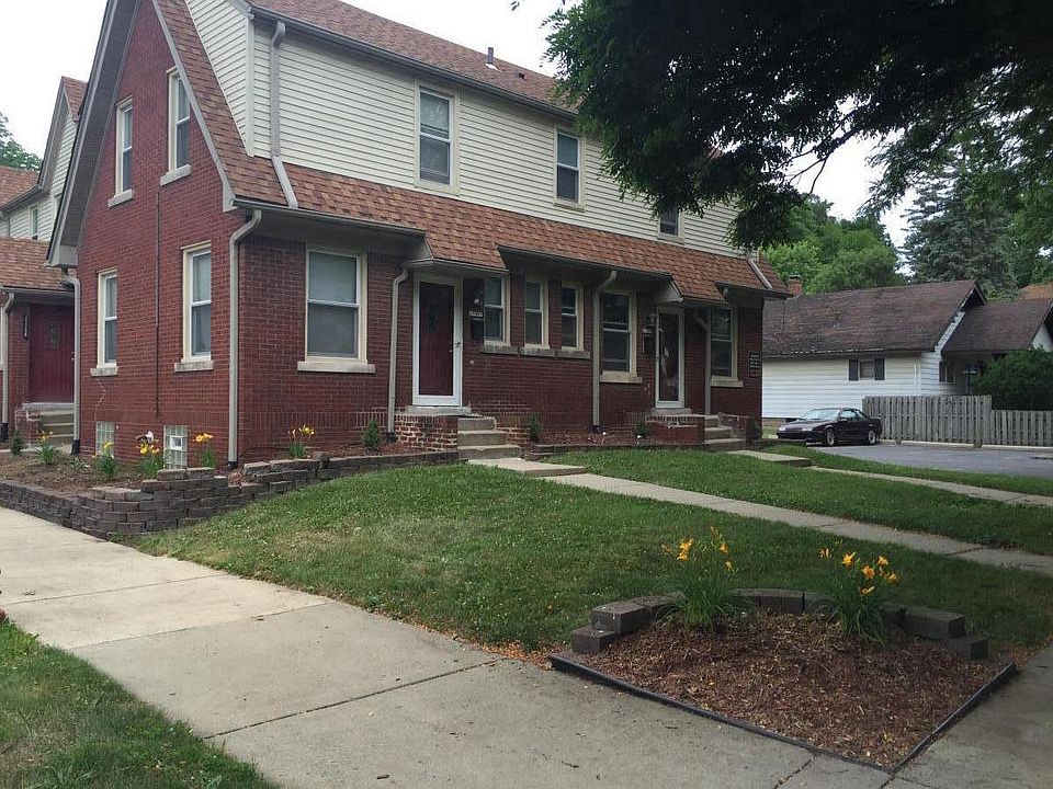 Olde Redford Townhomes