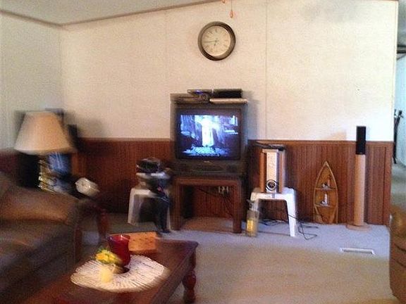 3rd image of 20542 Parkside Dr