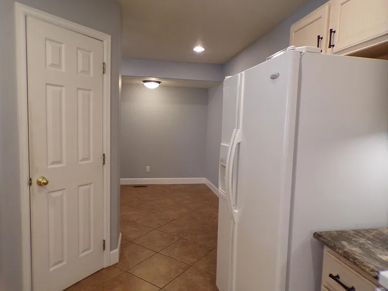 1727 Victorian Point — Photo 13