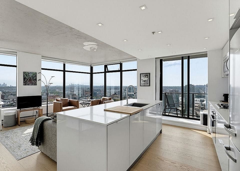 1st image of 108 W Cordova St #2804
