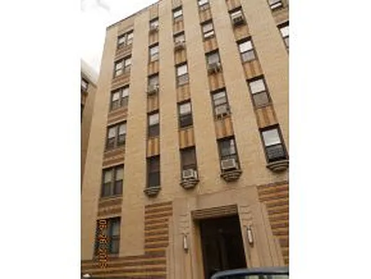 Sold by Peerless Properties Corp | media 4