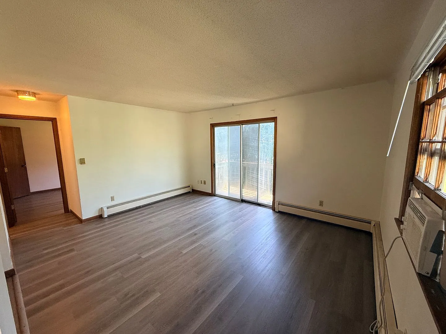 Elm Drive Apartments — Photo 3