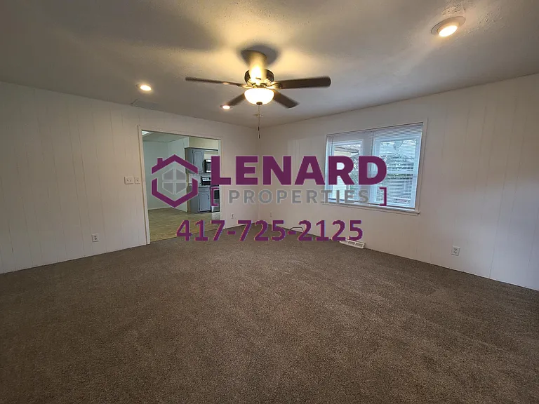 1361 E Gretna St — Photo 11