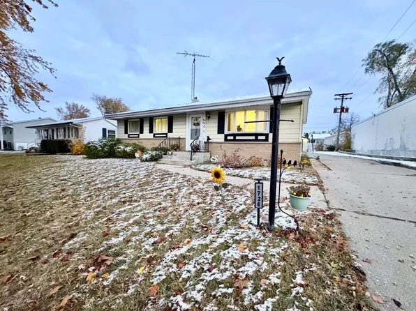 1726 Union Ave, Belvidere, IL 61008