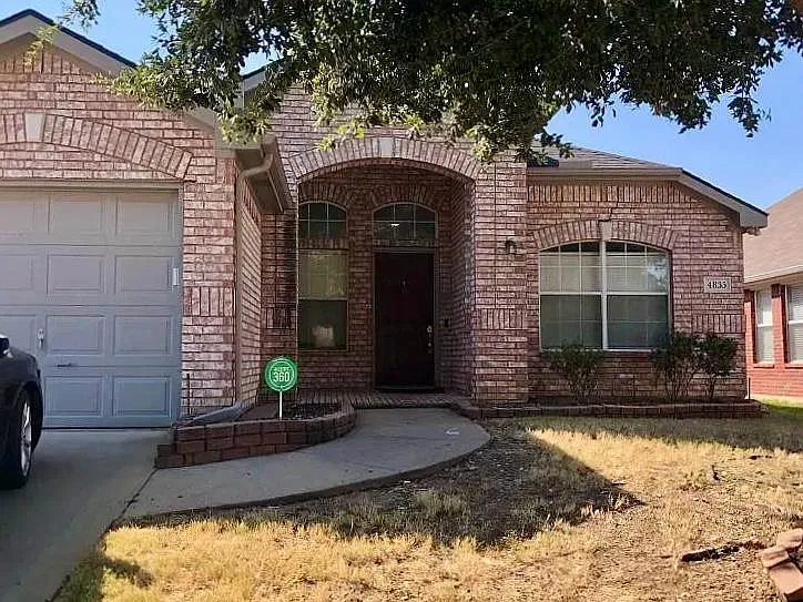 4835 Crown Dr — Photo 9