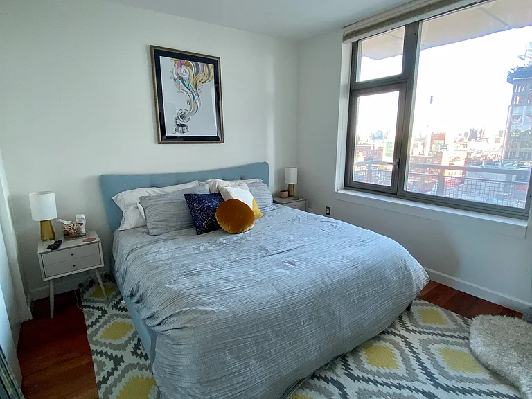 100 Jay St #18E — Photo 9