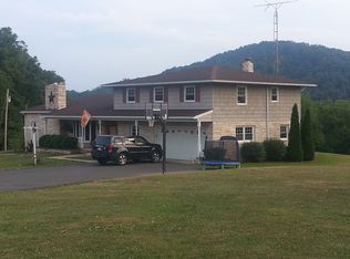 374 Long Hollow Rd, Warfordsburg, PA 17267