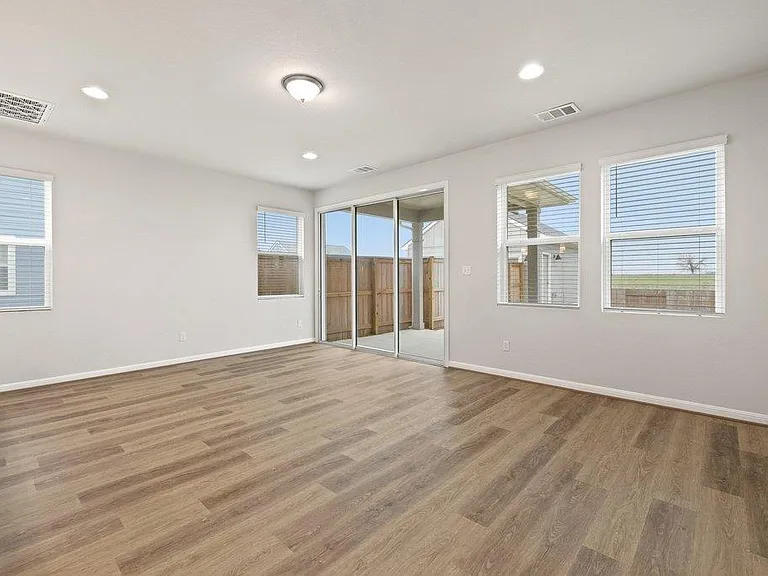 303 Elm Branch Trl — Photo 13