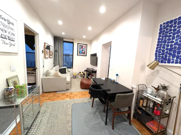 131 Sullivan St APT 3F, New York, NY 10012