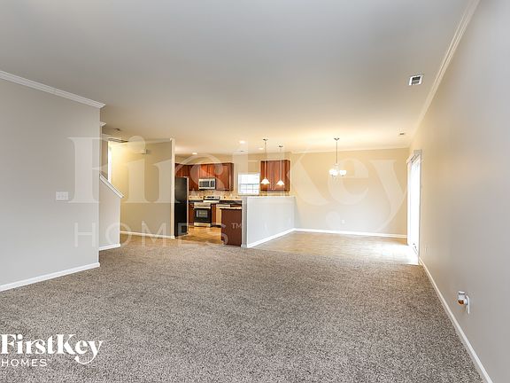5th image of 5921 Sandpiper Farm Ln