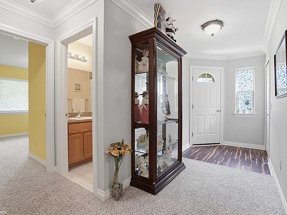 3rd image of 9622 Nook Rd #2