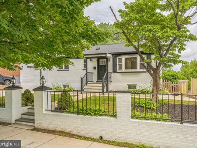 13303 Justice Rd, Rockville, MD, 20853