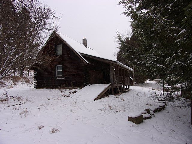 1st image of 63 Aaron Dr