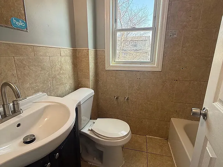 43 Durand Pl #2 — Photo 7