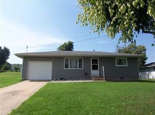426 W Water St, Mount Vernon, MO 65712