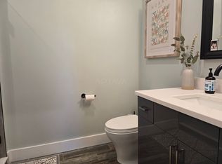 16 Garfield Ave #1, Somerville, MA 02145