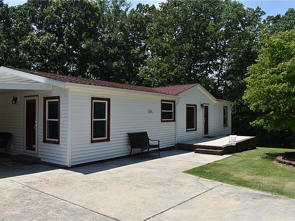 3rd image of 4947 Cashatt Rd
