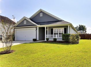 403 Crystal Oaks Ln, Moncks Corner, SC 29461