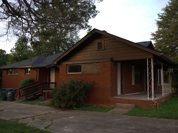 364 Chattahoochee St, Cornelia, GA